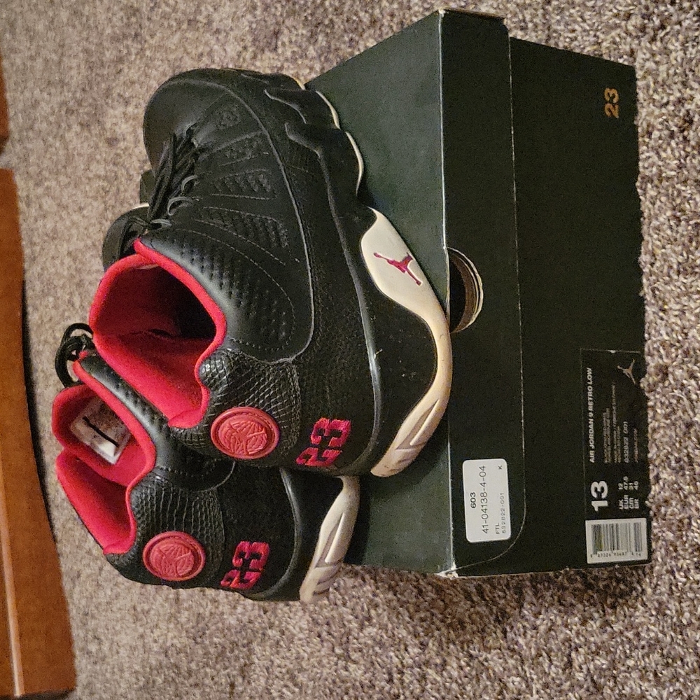 Air Jordan 9 Retro Low Black/Gym Red-White